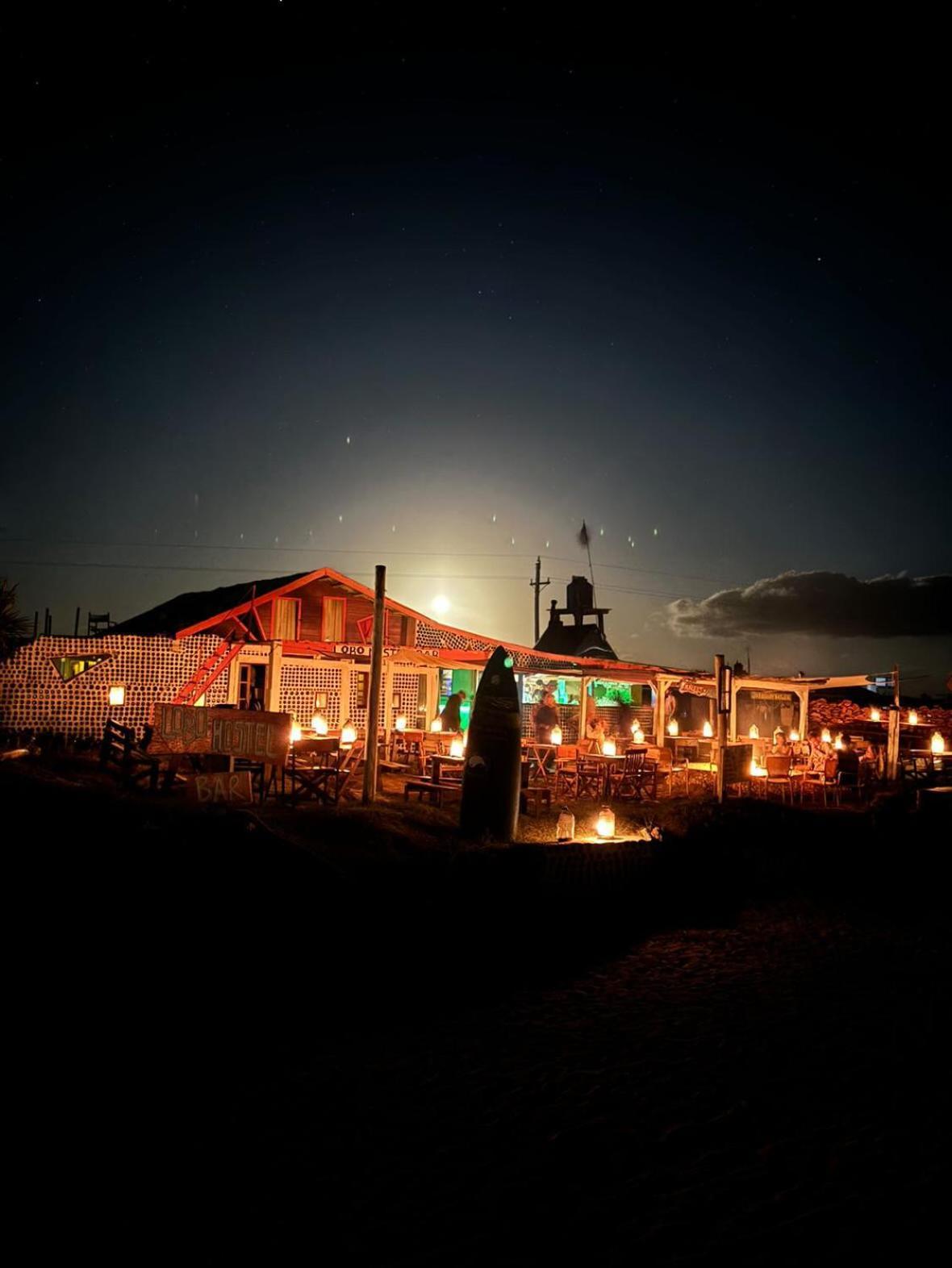 Lobo Hostel Bar Кабо Полонио Екстериор снимка